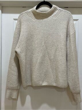 Old Navy SoSoft cropped mock-neck sweater size large tall